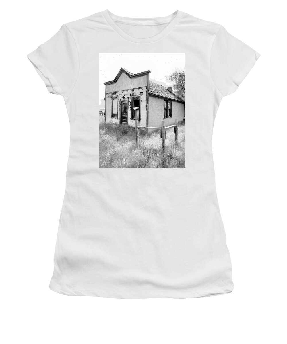 Store Women's T-Shirt featuring the photograph Old Store Wyoming by Cathy Anderson