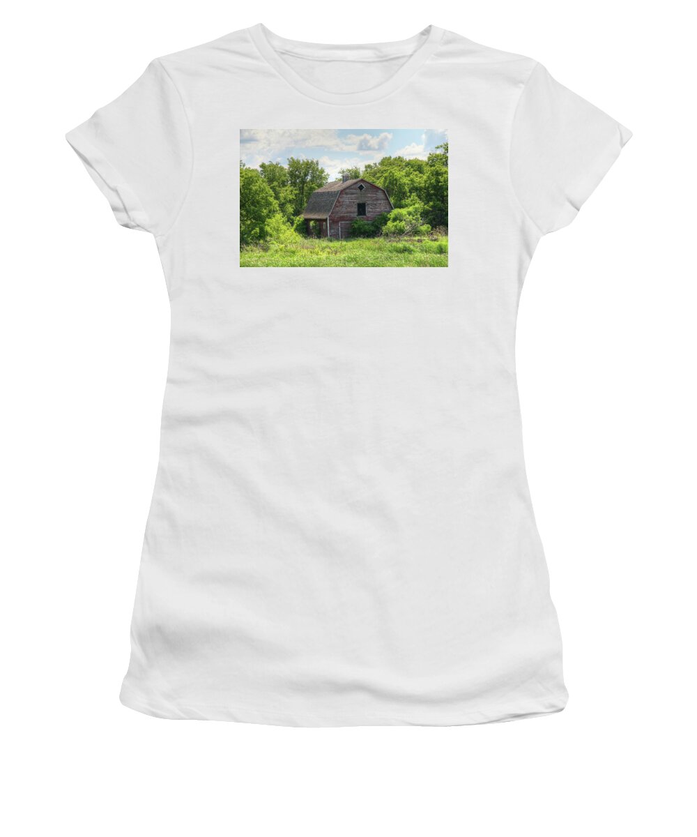 Barn Women's T-Shirt featuring the photograph Prairie Barn by Ryan Crouse