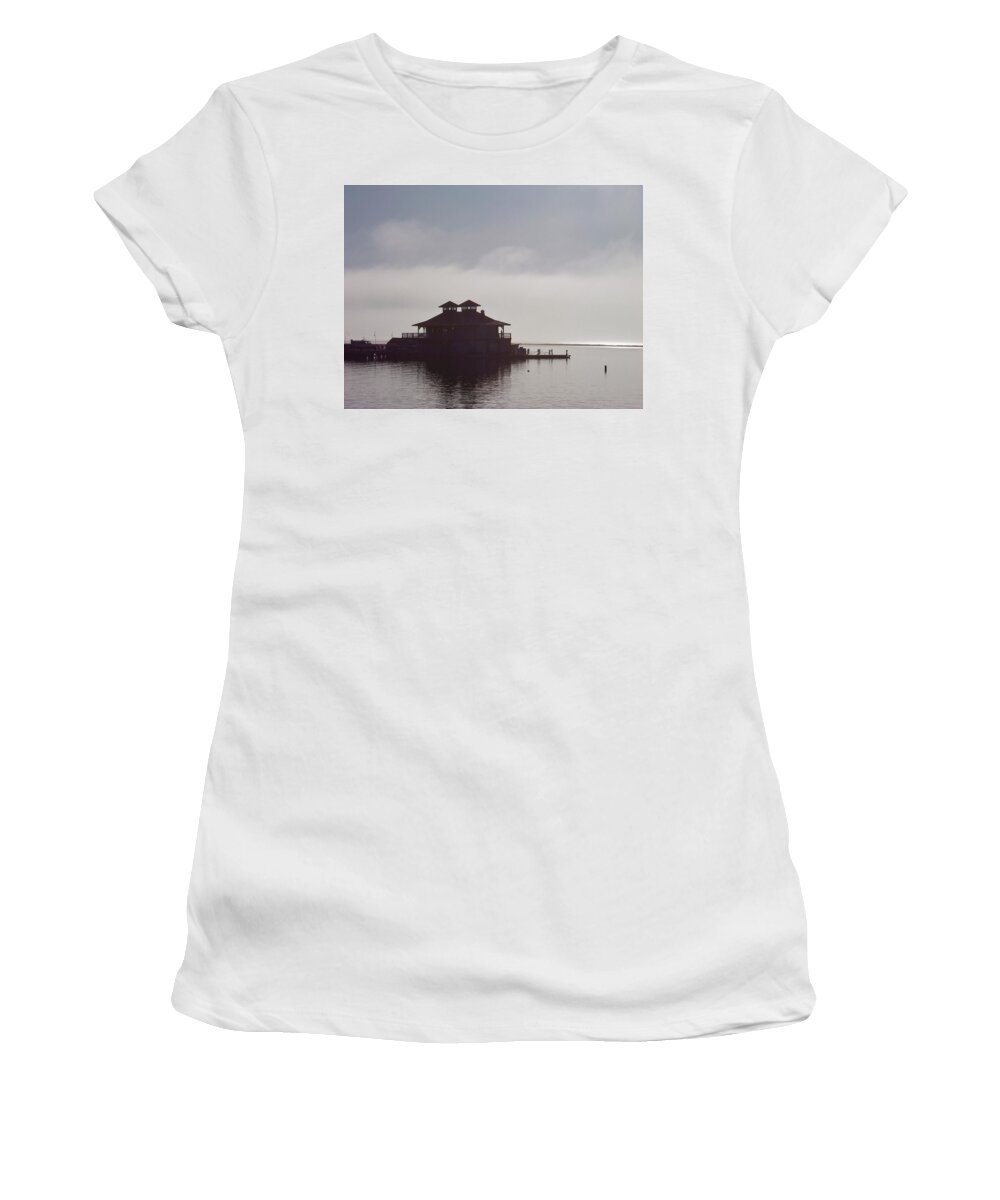 Digital Photography Women's T-Shirt featuring the photograph Waiting by Mike Reilly
