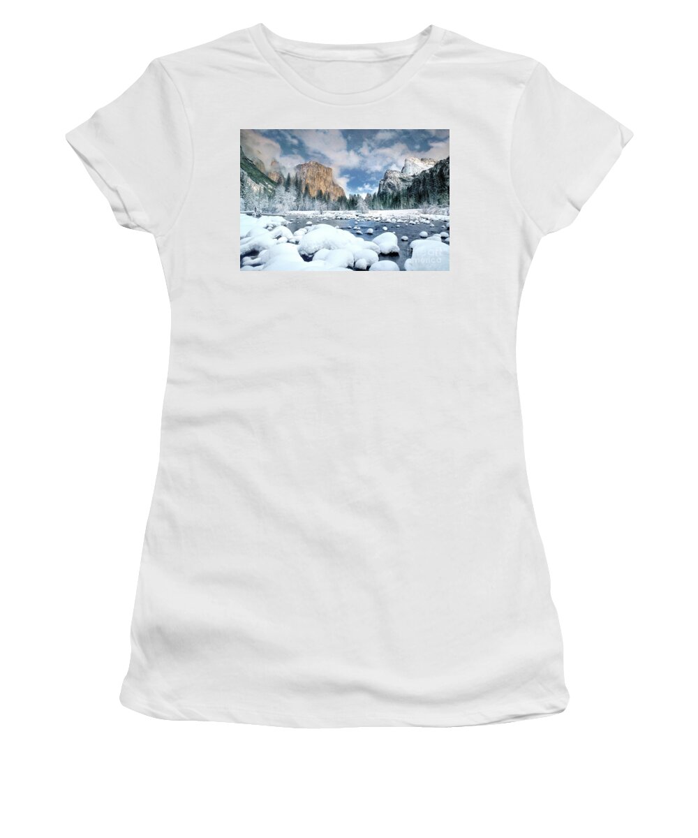 Dave Welling Women's T-Shirt featuring the photograph Winter Storm Yosemite National Park by Dave Welling