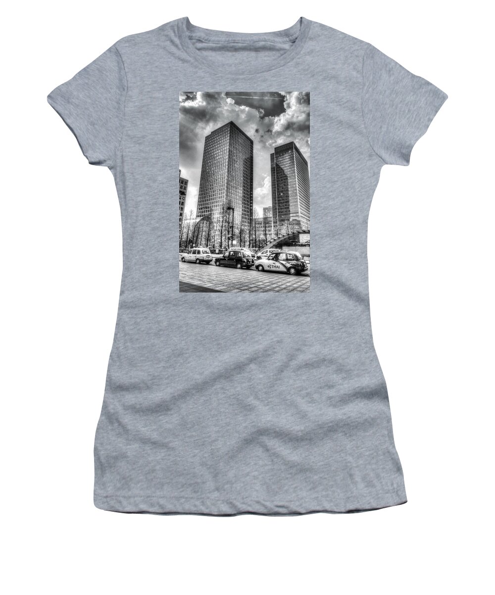 Taxi Taxis Women's T-Shirt featuring the photograph Canary Wharf London #40 by David Pyatt