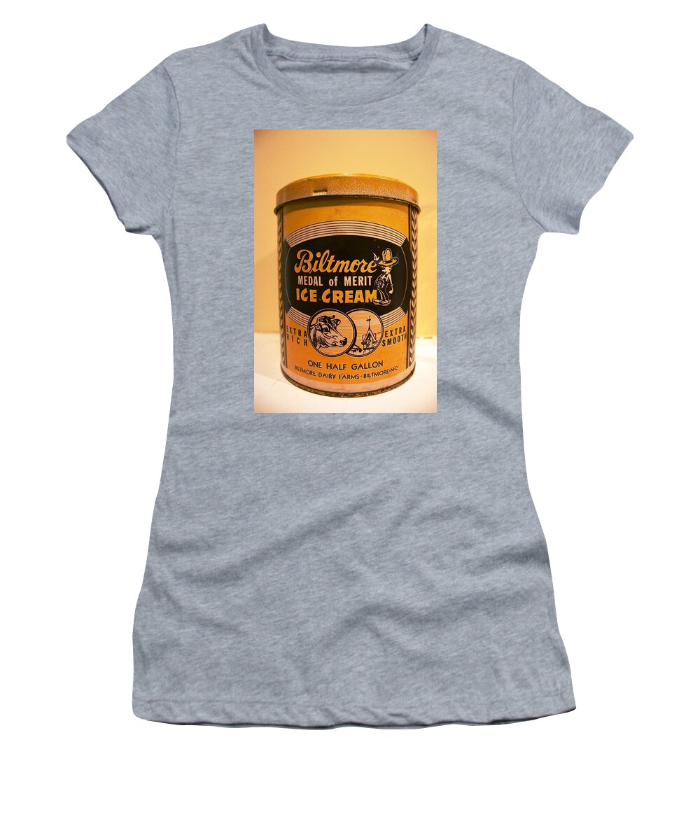 Biltmore Women's T-Shirt featuring the photograph Biltmore Ice Cream by Stacy C Bottoms