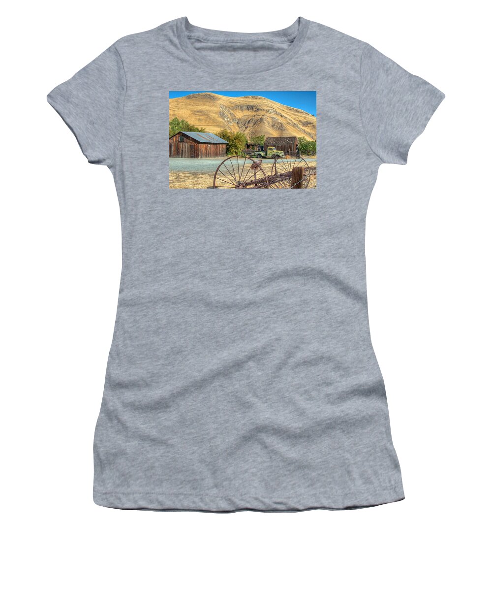 Tonemapped Women's T-Shirt featuring the photograph Black Diamond Farm by Robin Mayoff
