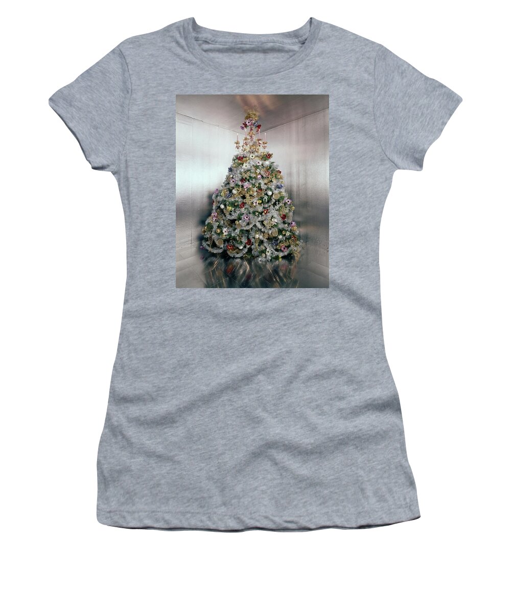 Home Women's T-Shirt featuring the photograph Christmas Tree Decorated By Gloria Vanderbilt by Ernst Beadle