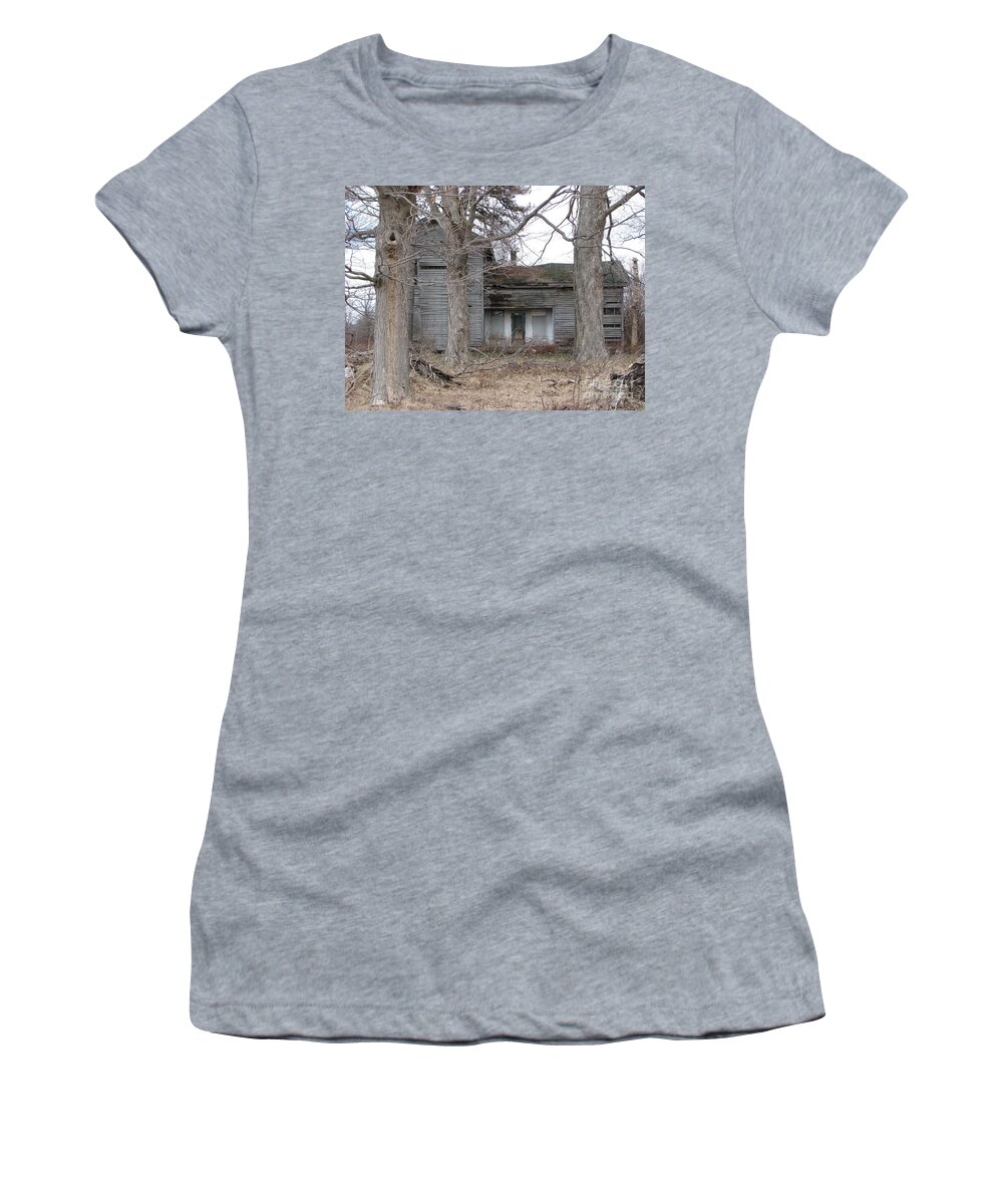 Defunct House Women's T-Shirt featuring the photograph Defunct House by Michael Krek