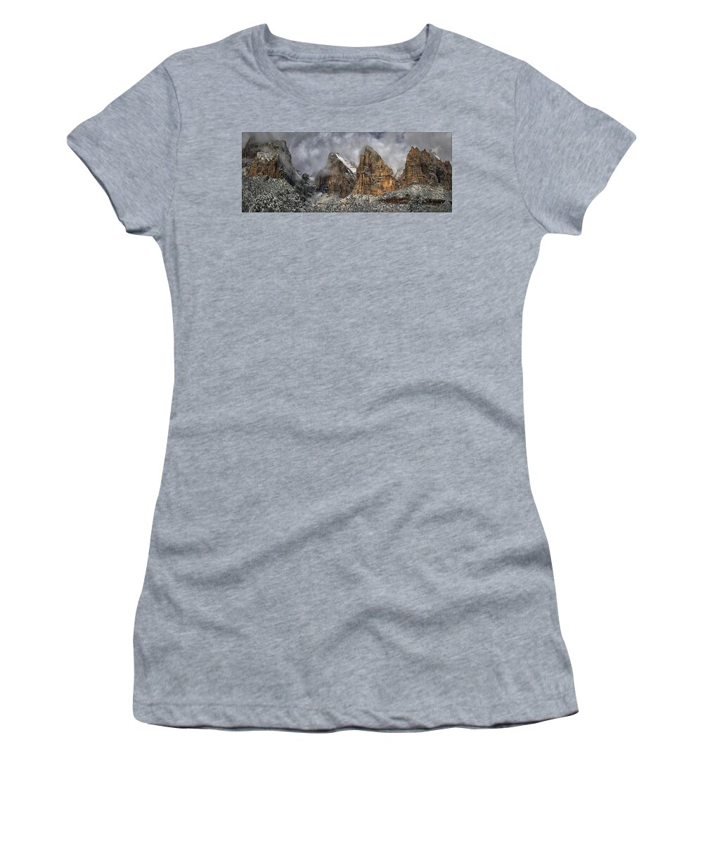 Utah Women's T-Shirt featuring the photograph Dusted In Snow 1 by Robert Fawcett