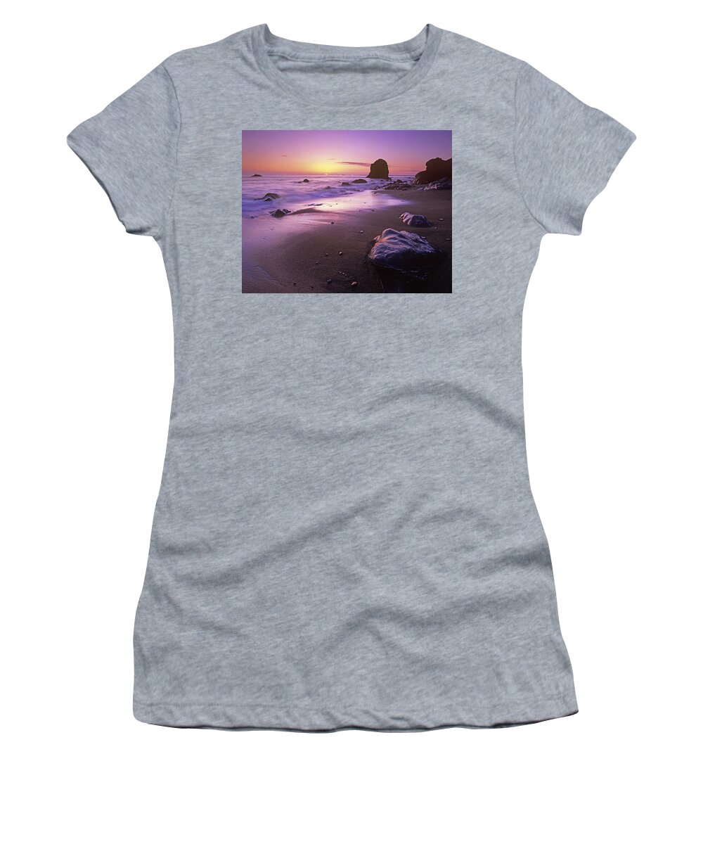 00175771 Women's T-Shirt featuring the photograph Enderts Beach At Sunset by Tim Fitzharris