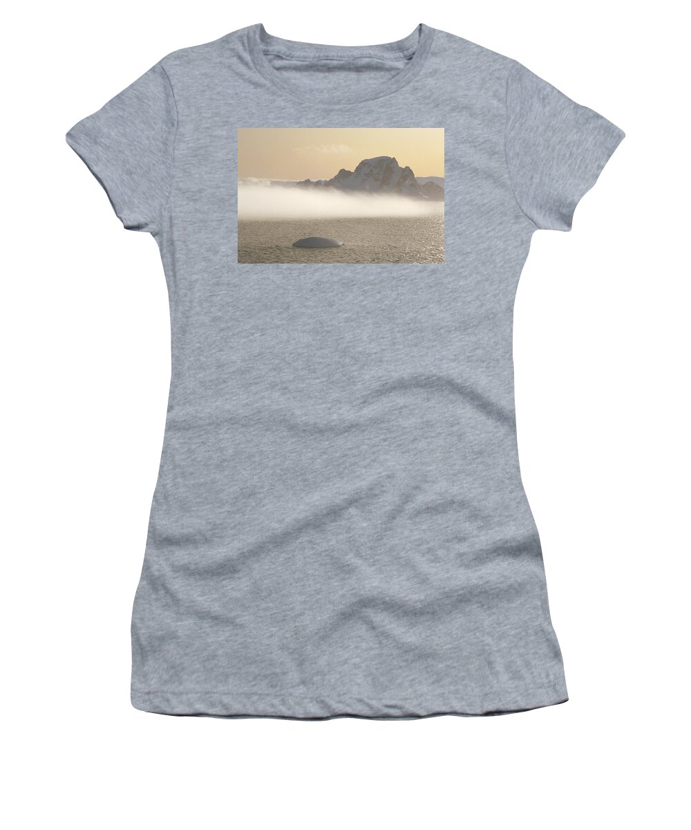 Feb0514 Women's T-Shirt featuring the photograph Fog Bank And Icy Mountains Gerlache by Tui De Roy
