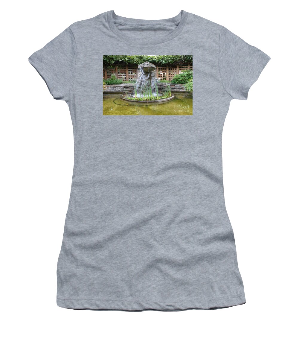 Santa Rosa Women's T-Shirt featuring the photograph Fountain At The Historic Luther Burbank Home and Gardens Santa Rosa California 5D25913 by Wingsdomain Art and Photography