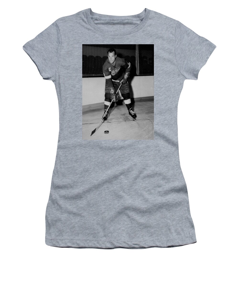 Gordie Women's T-Shirt featuring the photograph Gordie Howe Poster by Gianfranco Weiss