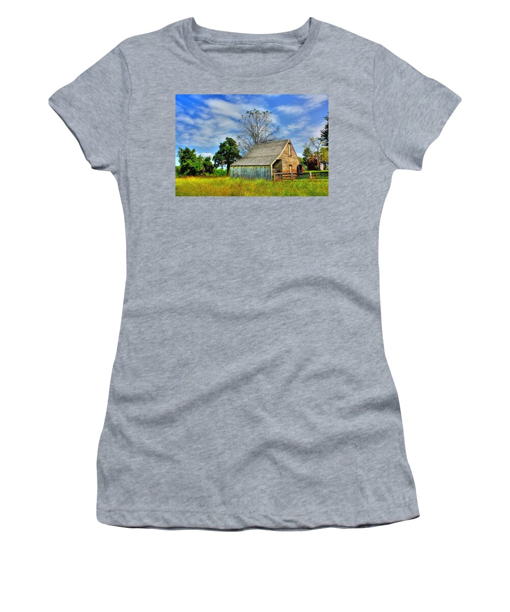 mclean House Women's T-Shirt featuring the photograph McLean House Barn 1 by Dan Stone