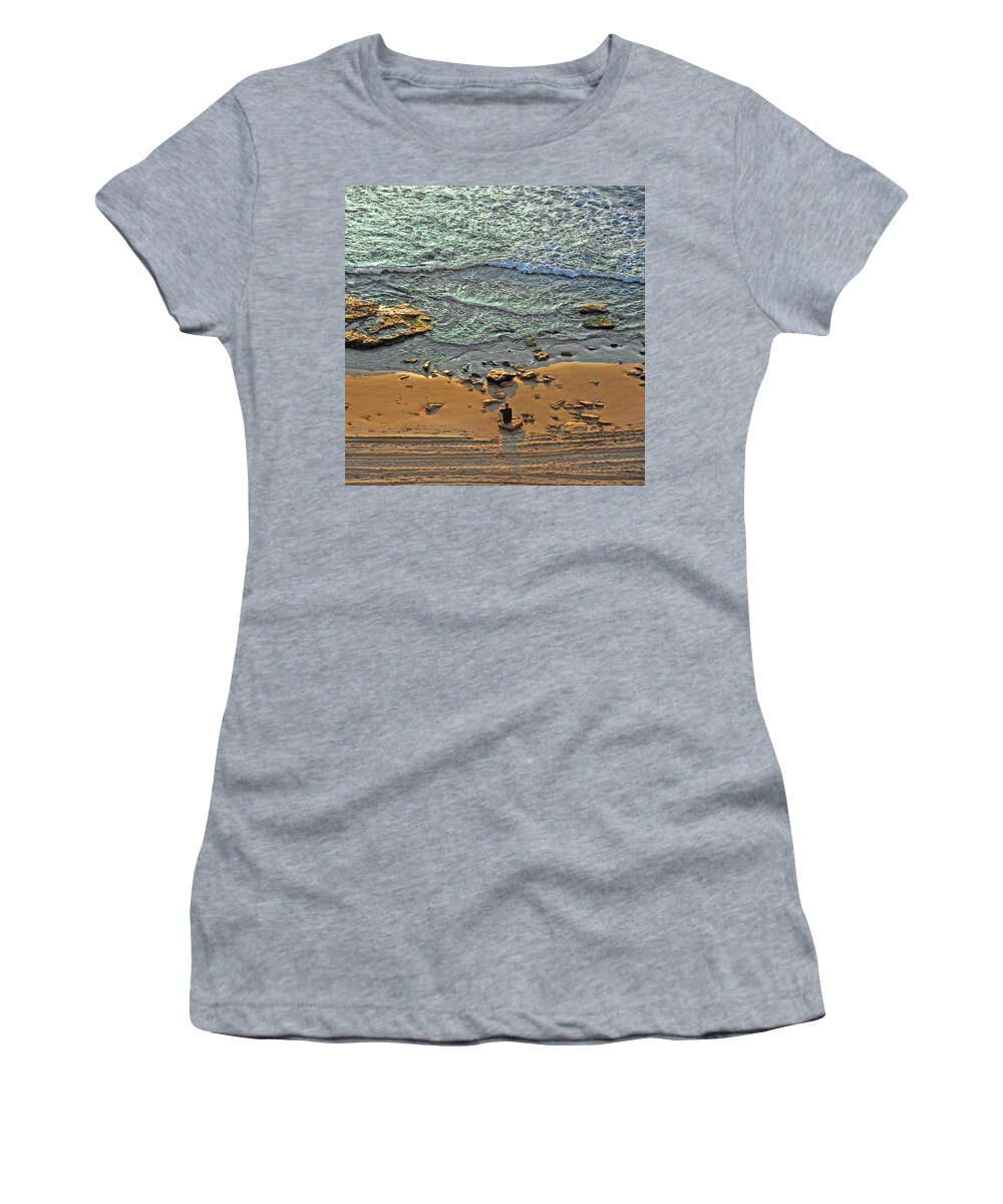 Israel Women's T-Shirt featuring the photograph Meditation by Ron Shoshani