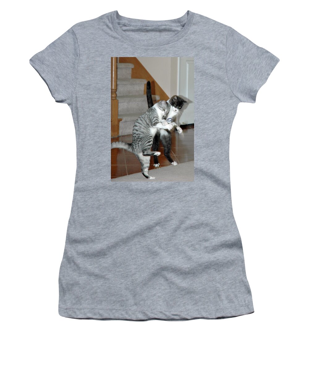 Usa Women's T-Shirt featuring the photograph Meow Vows by LeeAnn McLaneGoetz McLaneGoetzStudioLLCcom