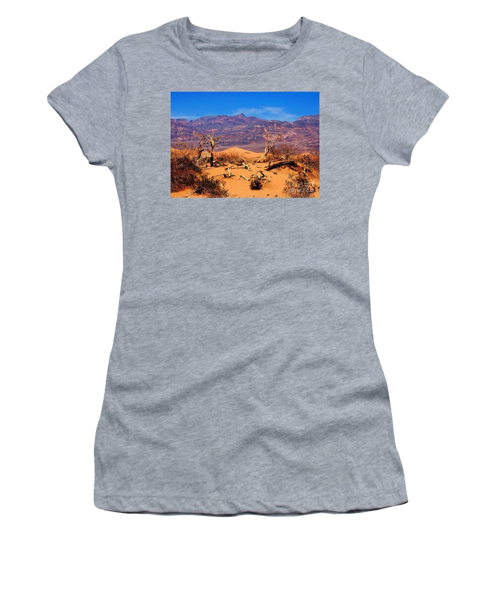 Mesquite Flat Sand Dunes Women's T-Shirt featuring the photograph Mesquite Flat Sand Dunes Death Valley CA by Mark Valentine