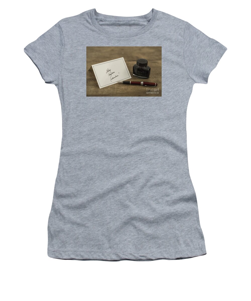 Nillus Women's T-Shirt featuring the photograph Nillus Illlegitame Carborundum by Rob Hawkins