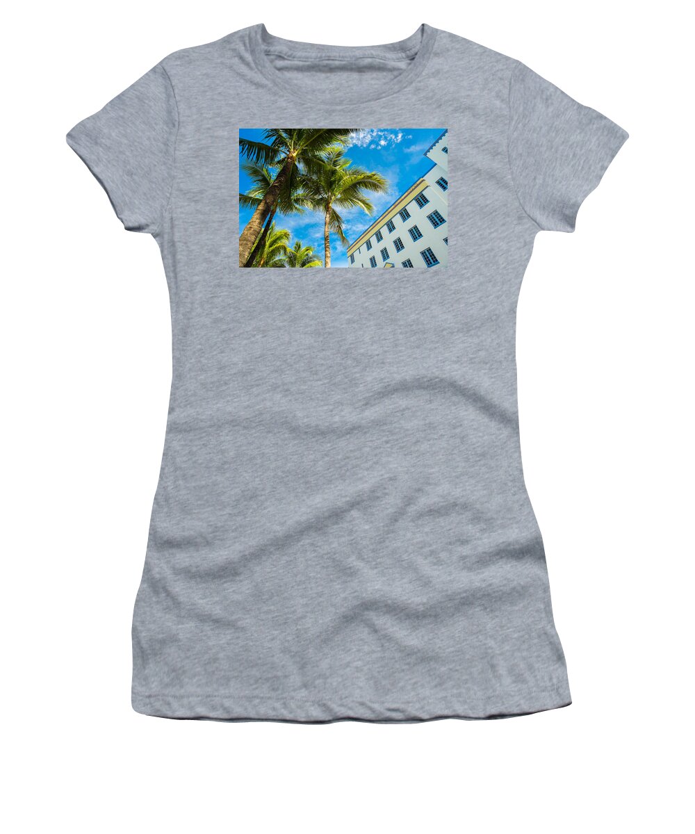 Architecture Women's T-Shirt featuring the photograph Ocean Drive by Raul Rodriguez
