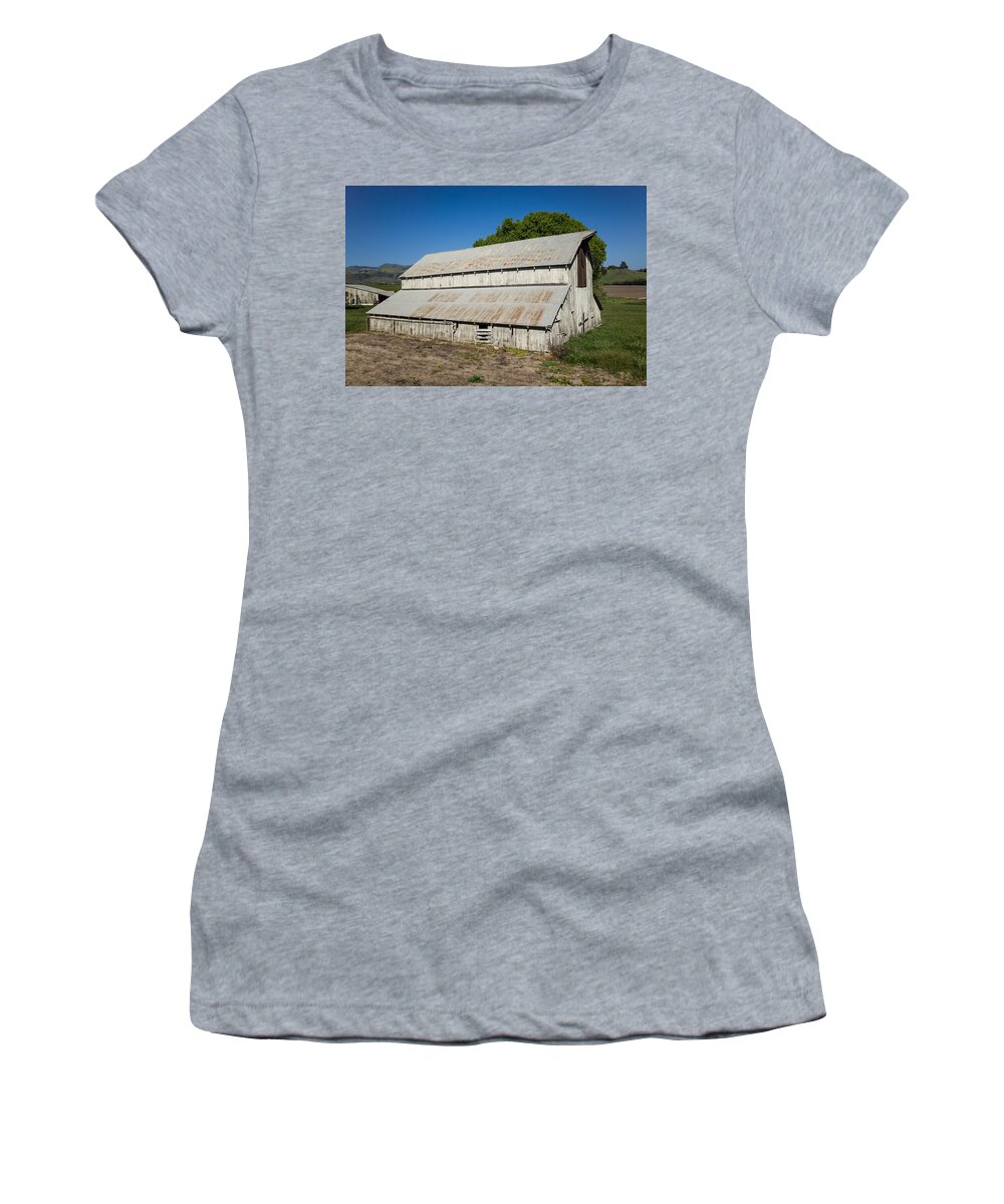 Barn Women's T-Shirt featuring the photograph Old Barn At Kynsi Winery by Priya Ghose