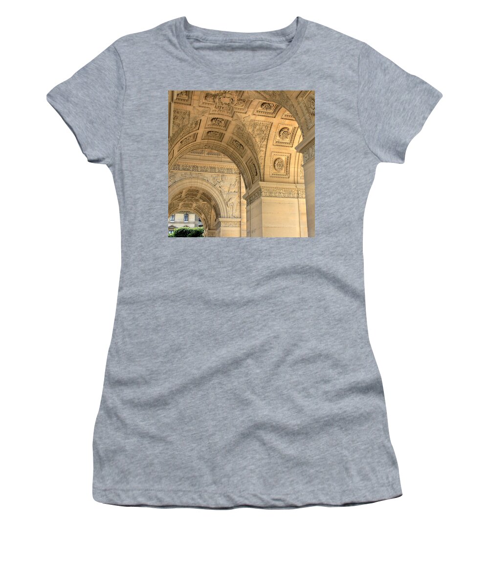 Paris Women's T-Shirt featuring the photograph Place du Carrousel by Andrew Fare