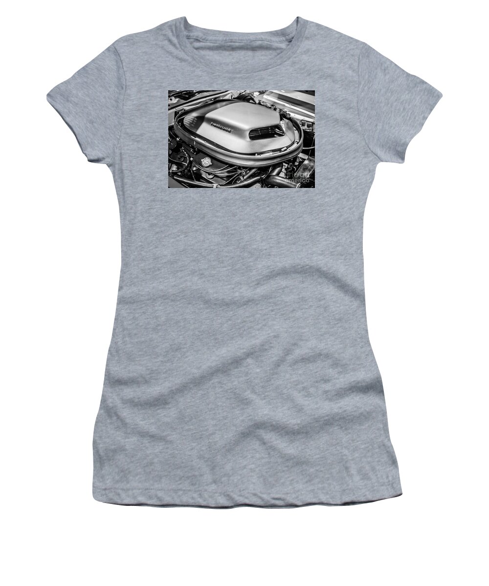 426 Women's T-Shirt featuring the photograph Plymouth Hemi Cuda Engine Shaker Hood Scoop by Paul Velgos