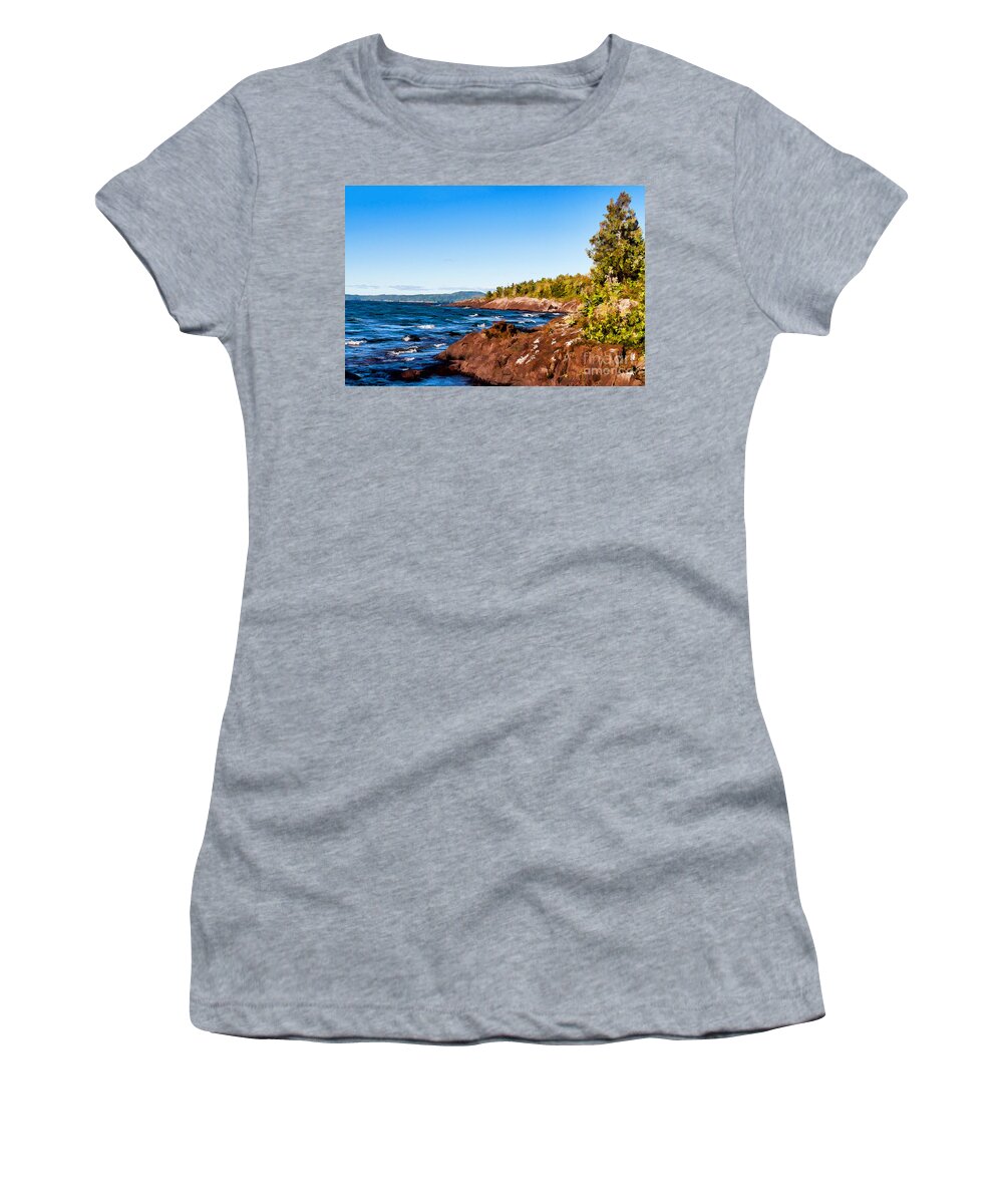 North Women's T-Shirt featuring the photograph Rugged shoreline of Lake Superior by Les Palenik