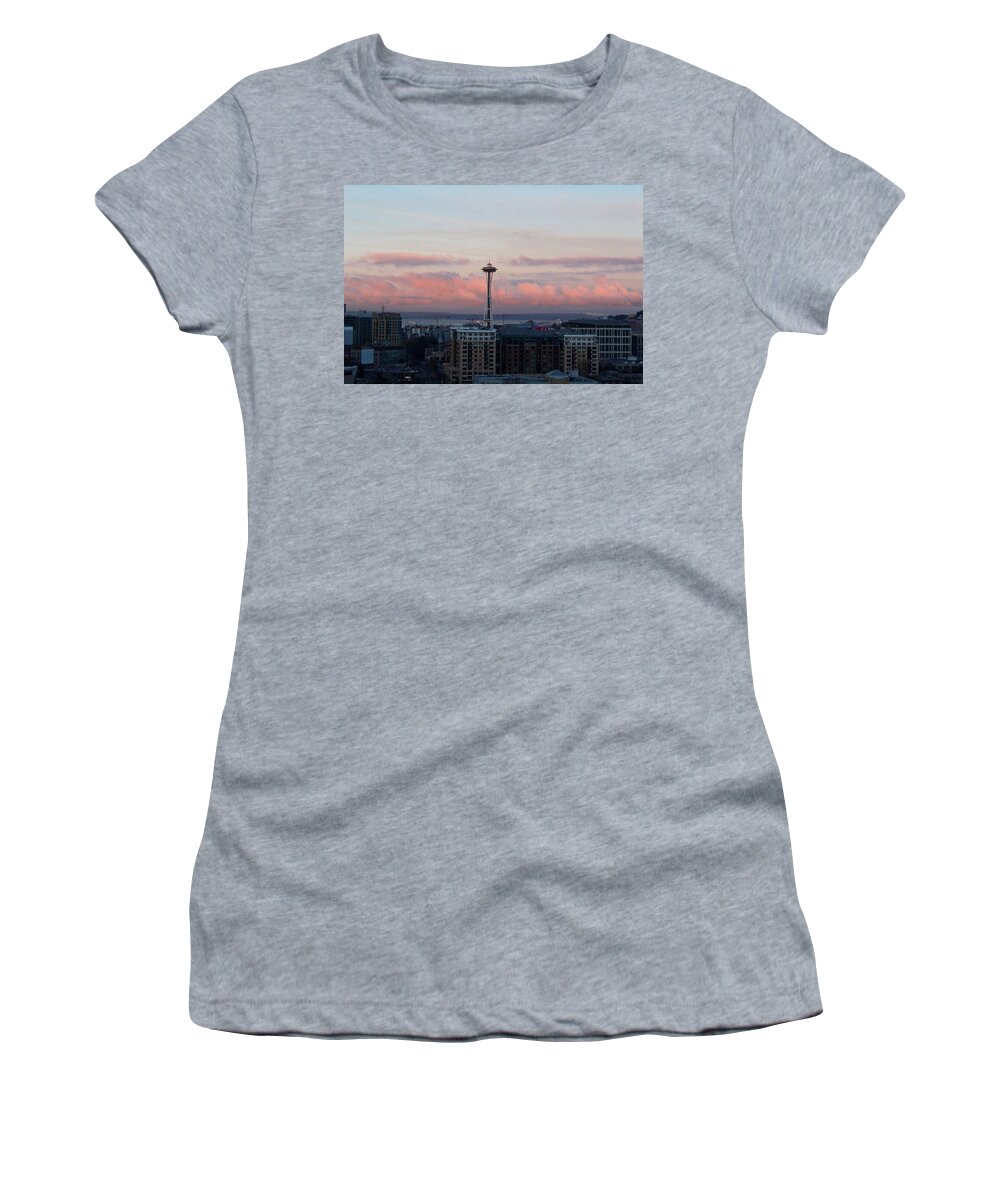 Seattle Women's T-Shirt featuring the photograph Seattle In Pink by Suzanne Lorenz