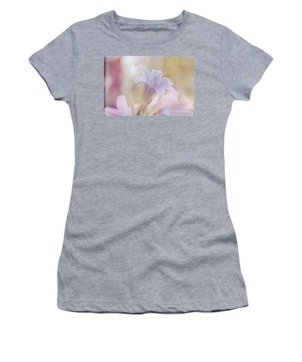 Belladonna Women's T-Shirt featuring the photograph Sweetly perfumed by Linda Lees