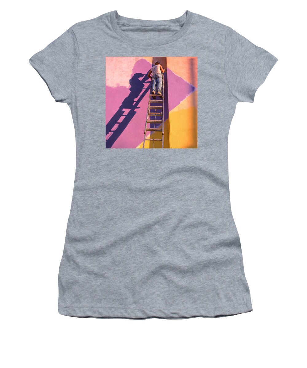 Painter Women's T-Shirt featuring the photograph The Painter by Don Spenner