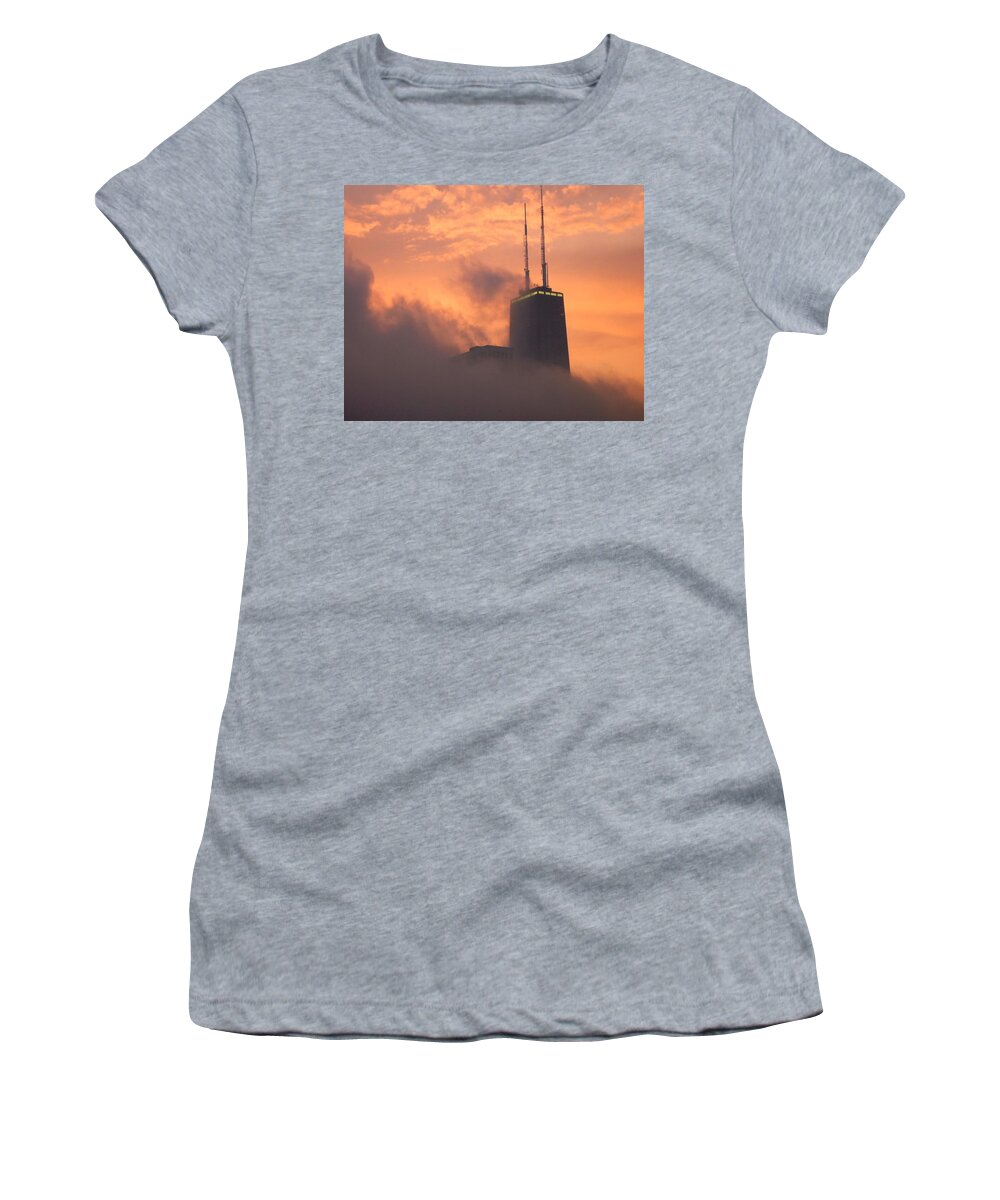 Chicago Women's T-Shirt featuring the photograph Chicago Dusk by Valentino Visentini