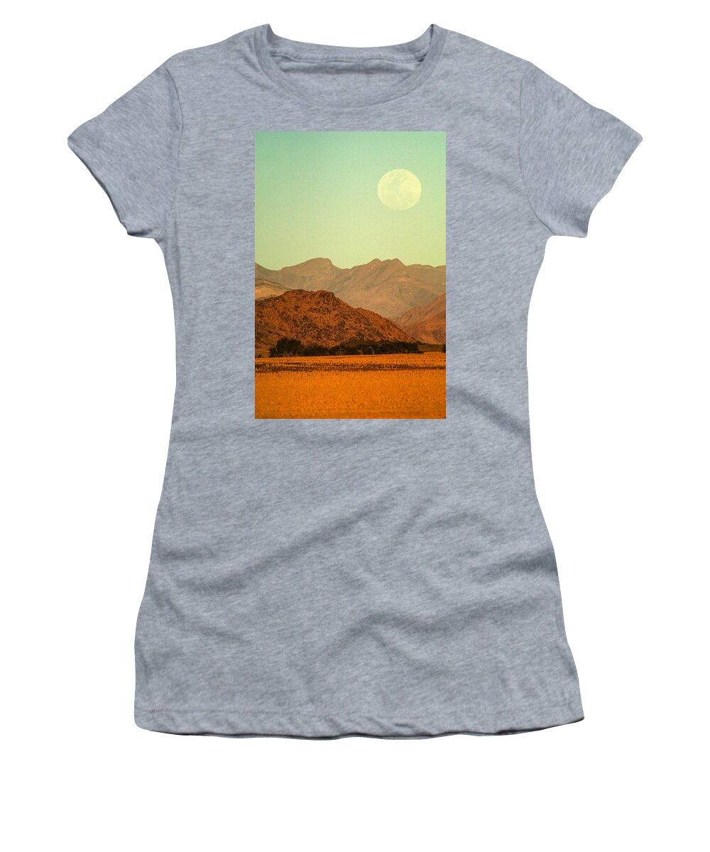 Africa Women's T-Shirt featuring the photograph Desert moonrise by Alistair Lyne