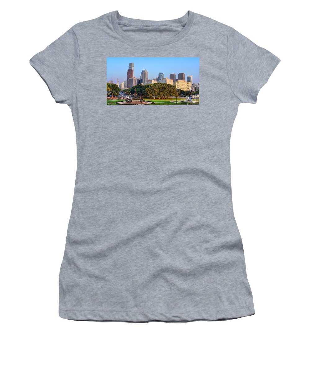 Downtown Women's T-Shirt featuring the photograph Downtown Philadelphia Skyline by Olivier Le Queinec