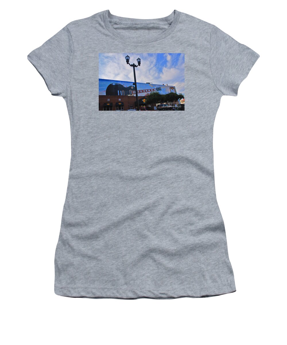 Nashville Women's T-Shirt featuring the photograph Hardrock Cafe Nashville by Susanne Van Hulst