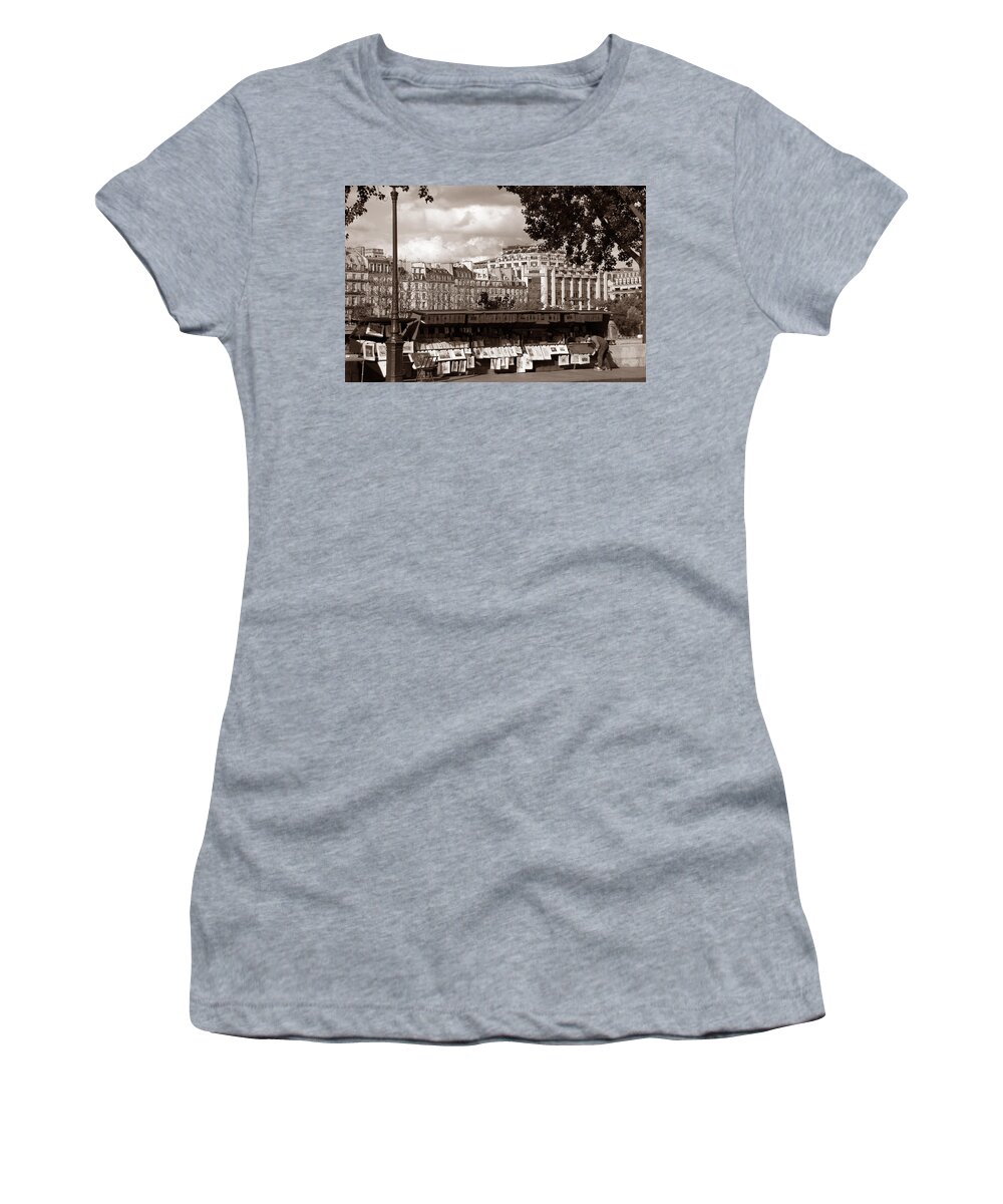 Paris Women's T-Shirt featuring the photograph Paris Sidewalk Vendor by Andrew Fare