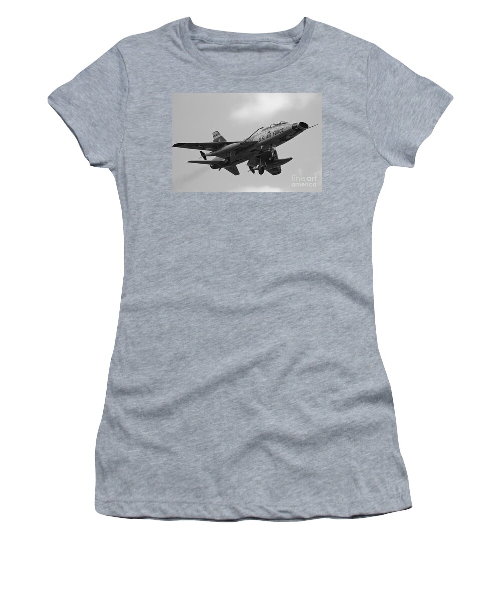 North American Aviation Women's T-Shirt featuring the photograph Short Final Hun BW by Tim Mulina