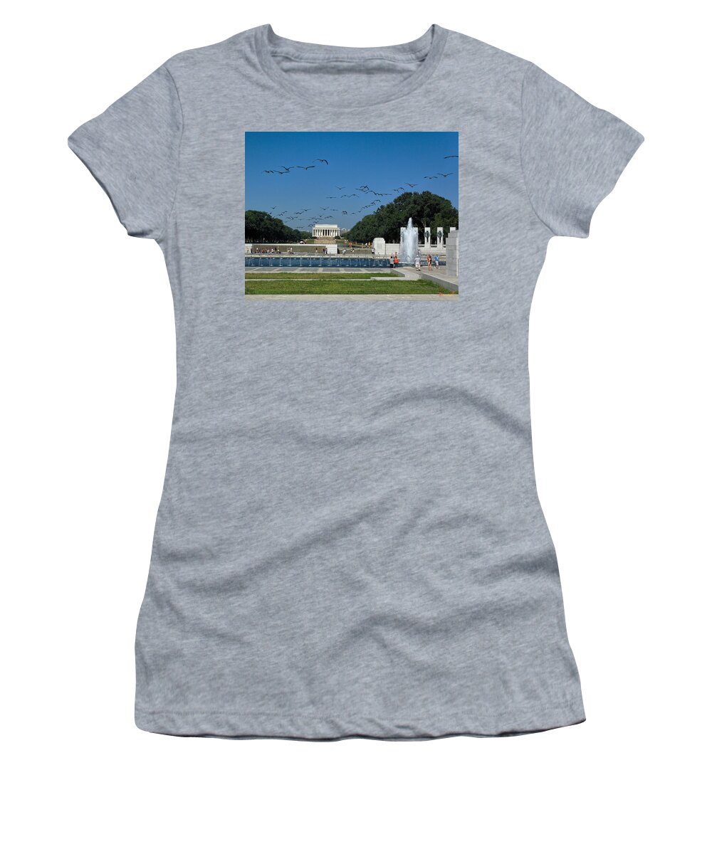 Scenic Women's T-Shirt featuring the photograph The World War II Memorial--Geese Incoming DS029 by Gerry Gantt
