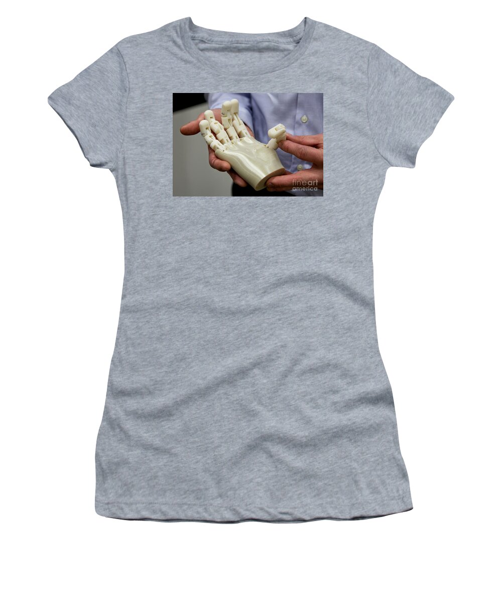 Science Women's T-Shirt featuring the photograph 3d Printing, Additive Manufacturing #1 by Science Source