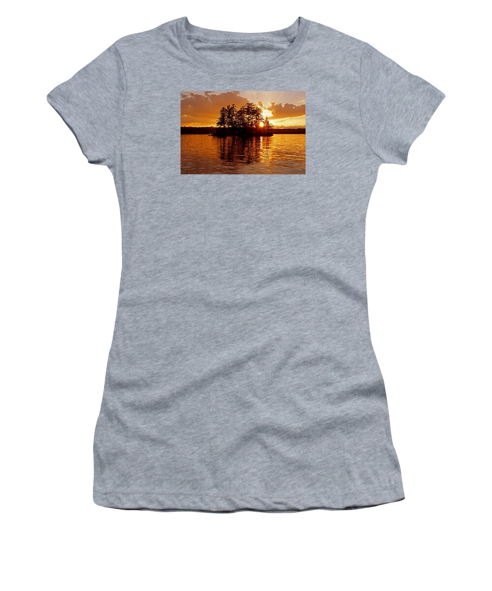 Sunset Women's T-Shirt featuring the photograph Clarity of Spirit by Lynda Lehmann