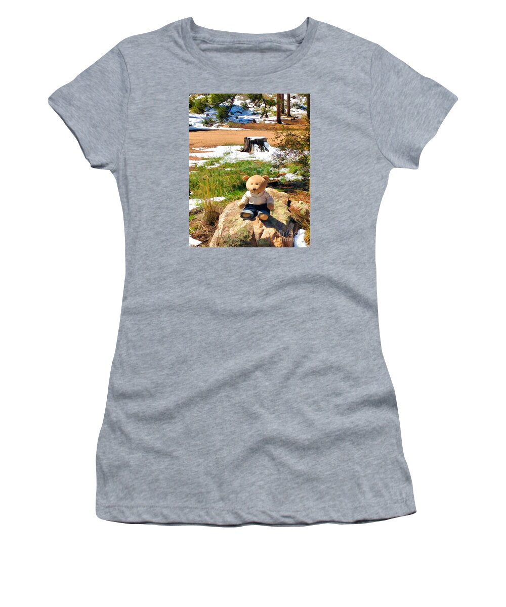Hiking Women's T-Shirt featuring the digital art Takin' A Break by Mary Zimmerman