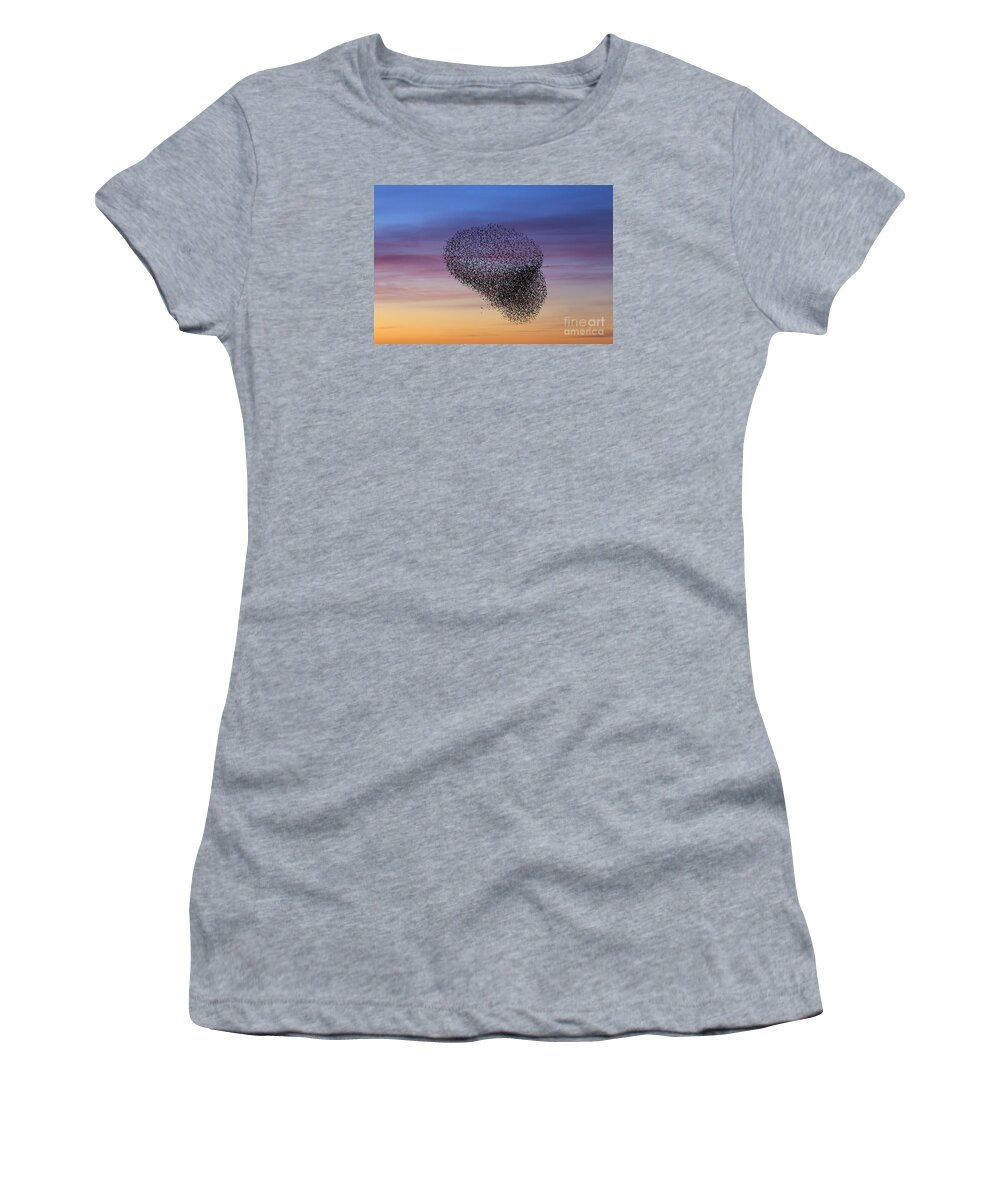 Common Starling Women's T-Shirt featuring the photograph 150501p260 by Arterra Picture Library