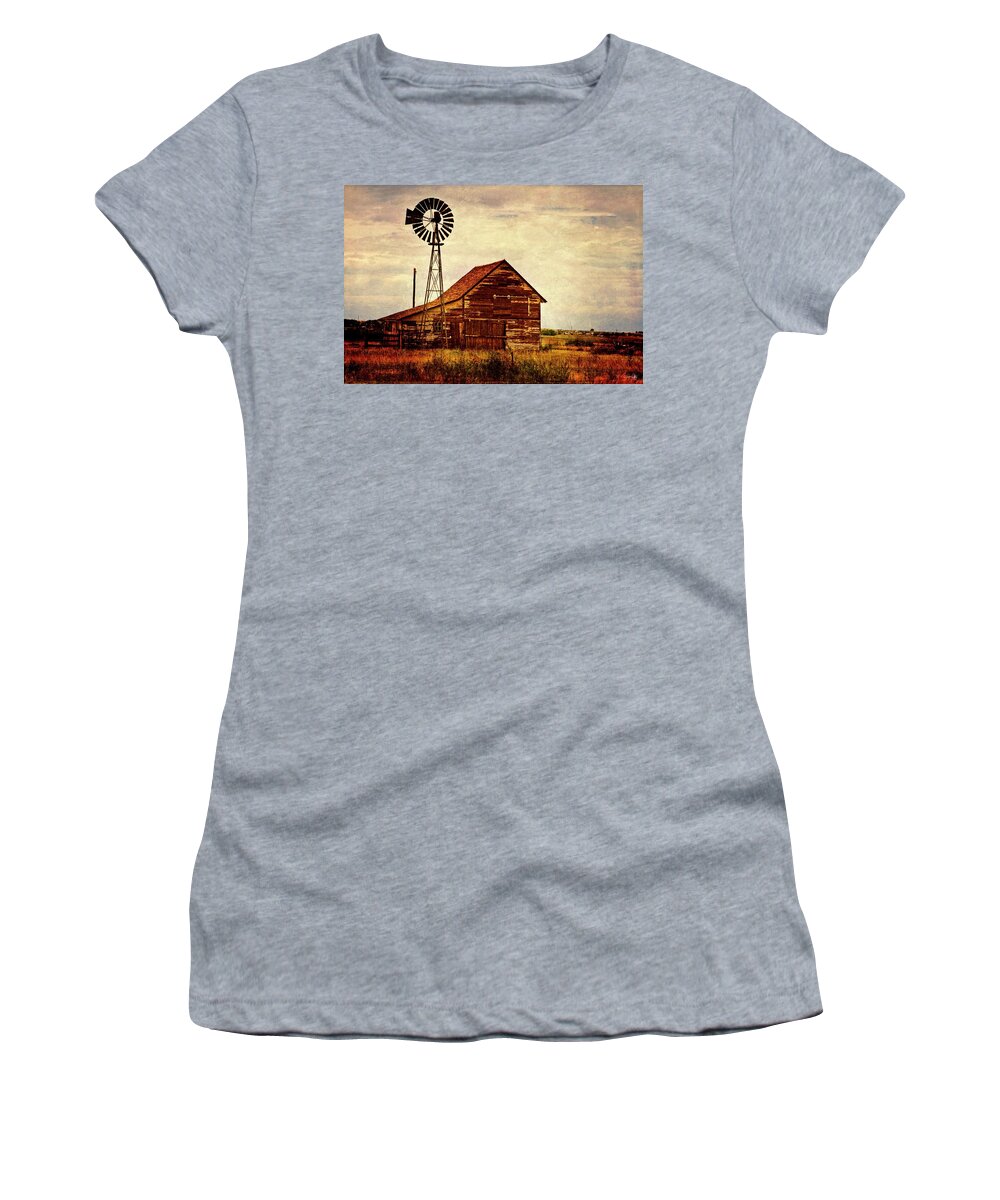 Farm Women's T-Shirt featuring the photograph Farmhouse by Scott Pellegrin