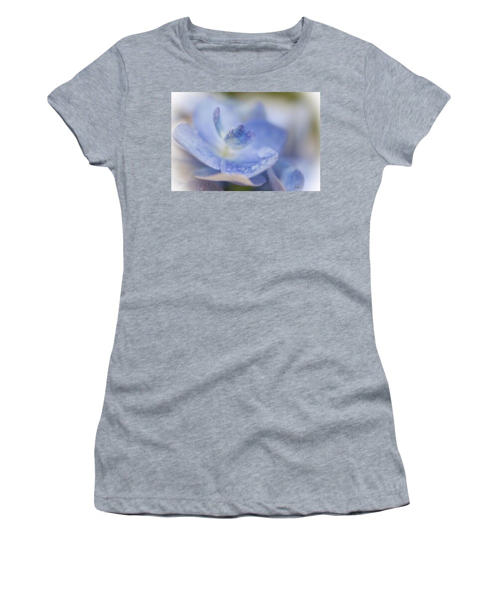 Hgproductions Women's T-Shirt featuring the photograph Aetherium by HGProductions 