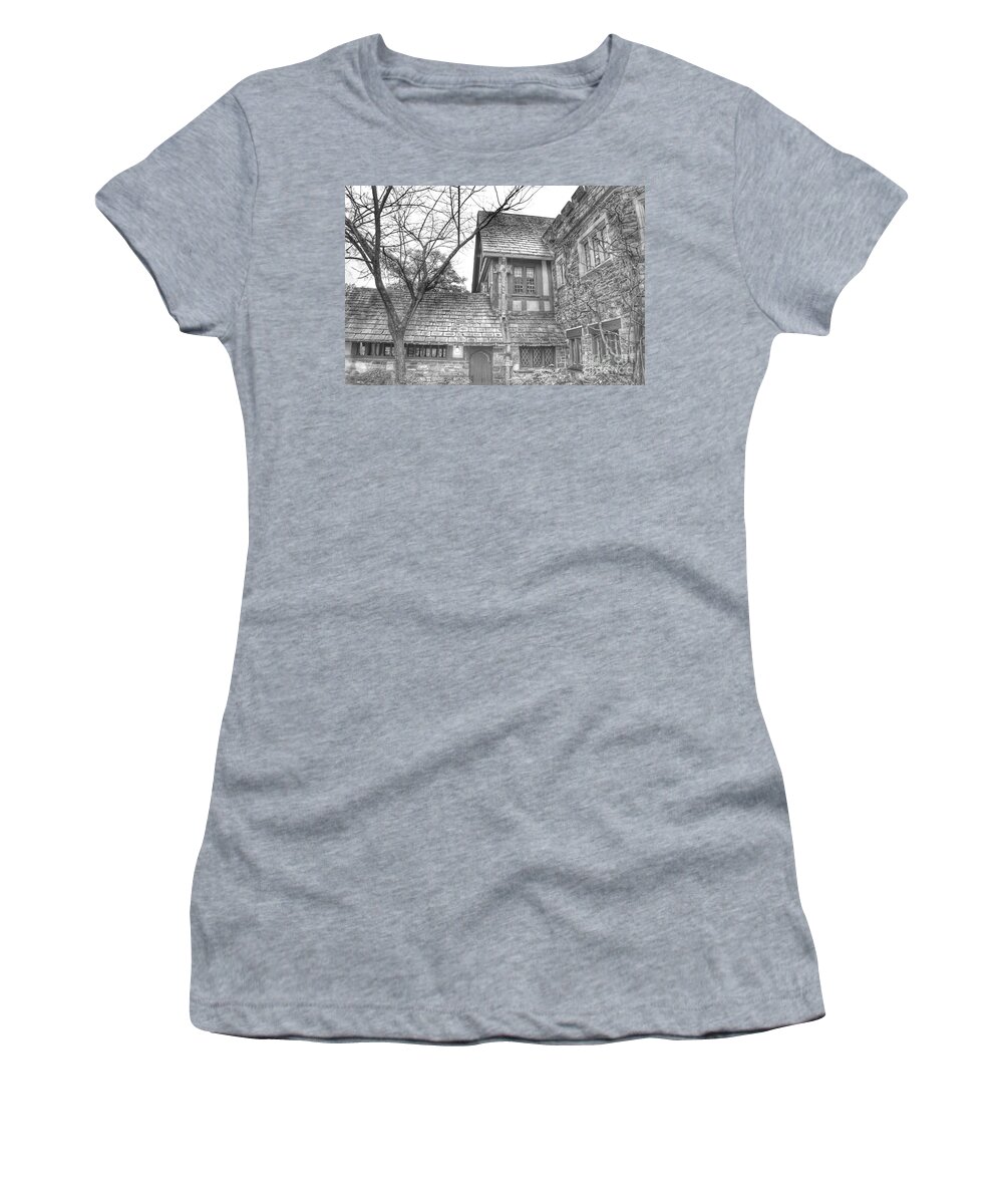 Ringwood Women's T-Shirt featuring the photograph Annex at Ringwood Manor with Tree by Christopher Lotito