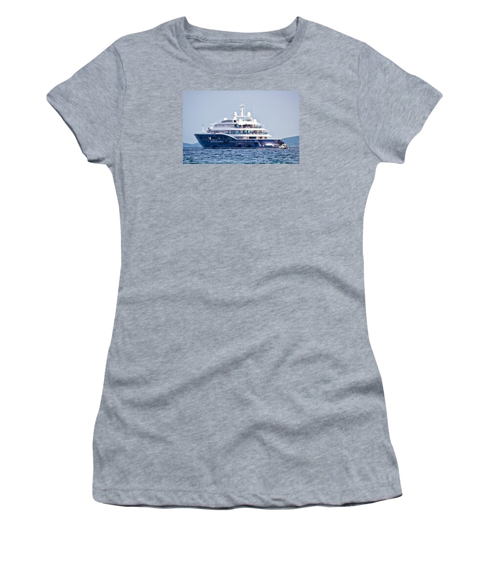 Anonymus luxury mega yacht on open sea Women's T-Shirt