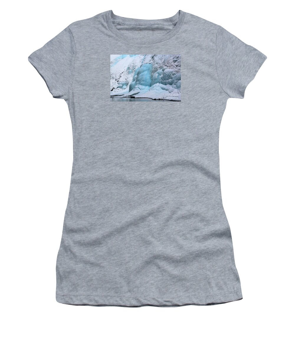 <a Href='http://fineartamerica.com/featured/jasper-night-skies-adam-jewell.html'><img Src='http://fineartamerica.com/displayartwork.html?id=16550682&width=250&height=166' Alt='sell Art Online' Title='sell Art Online' Style='border: None;'></a> Women's T-Shirt featuring the photograph Banff Blue Brilliance by Adam Jewell