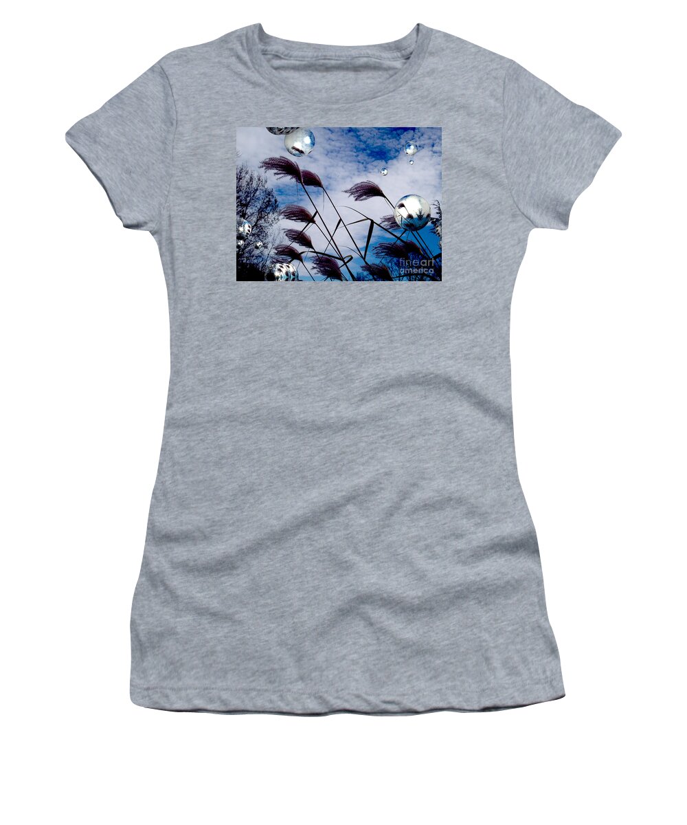 Sphere Women's T-Shirt featuring the digital art Breezy- by Robert Orinski
