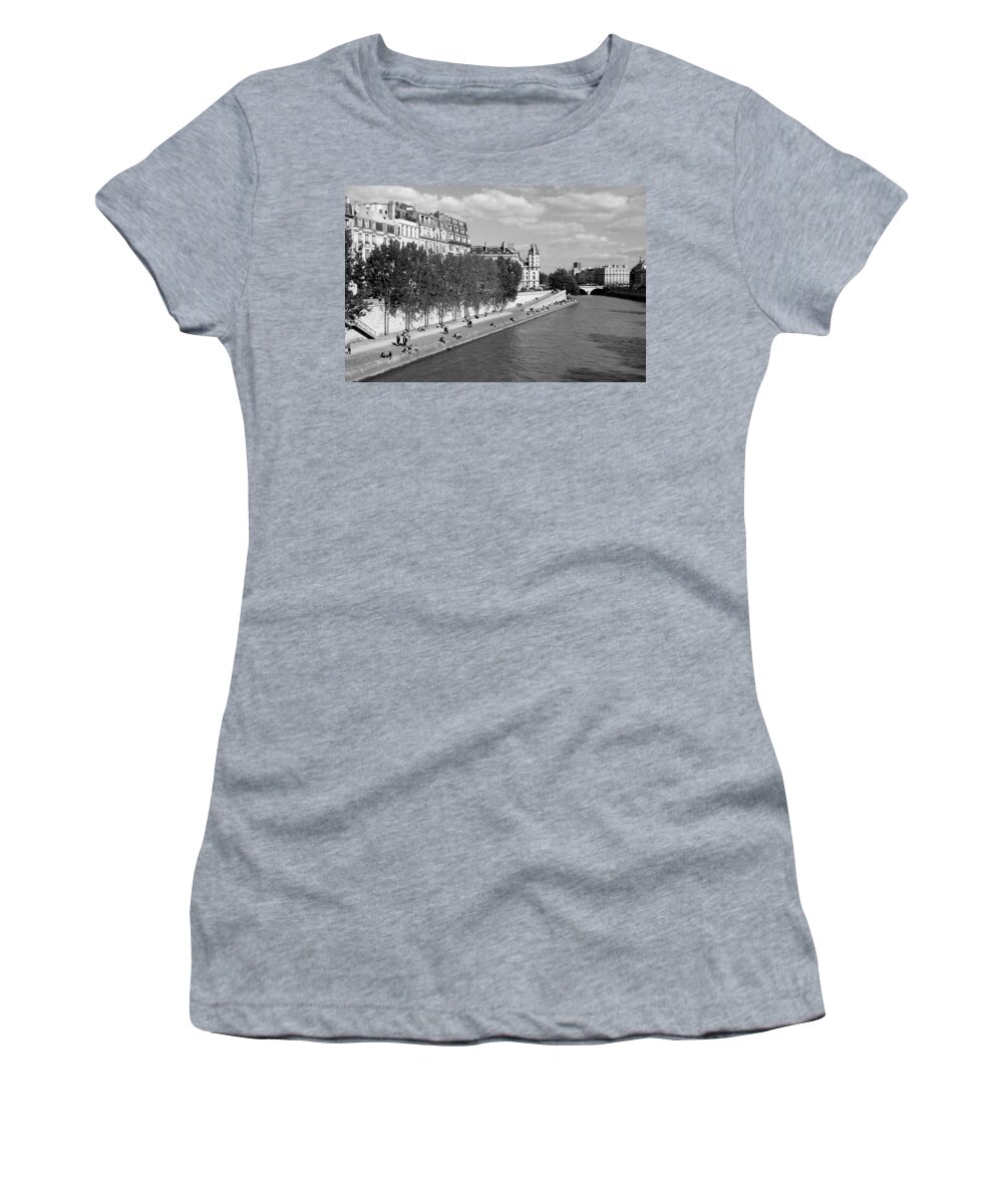 Paris Women's T-Shirt featuring the photograph Classic Paris 2b by Andrew Fare