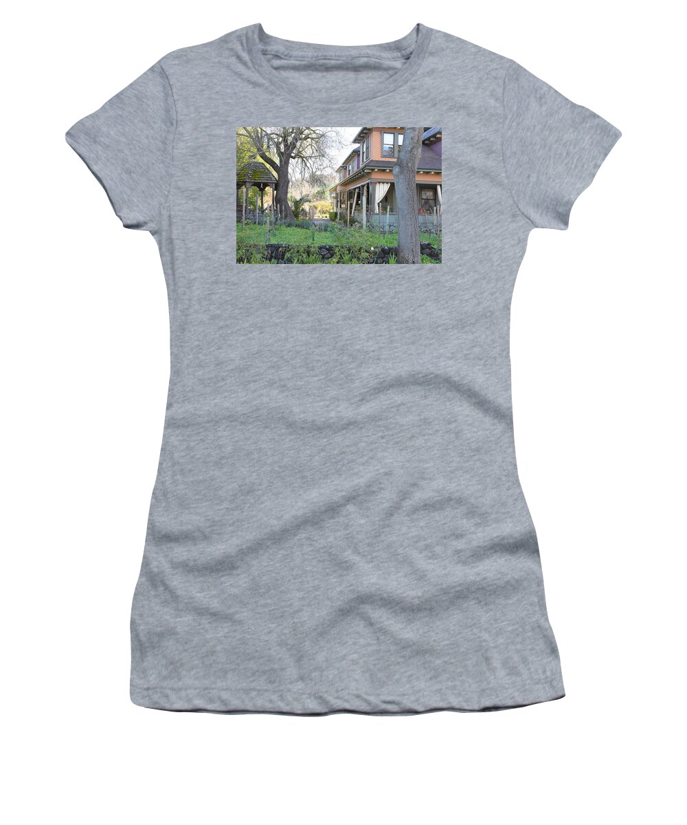 Cloverdale Women's T-Shirt featuring the photograph Cloverdale Casa by Lisa Dunn