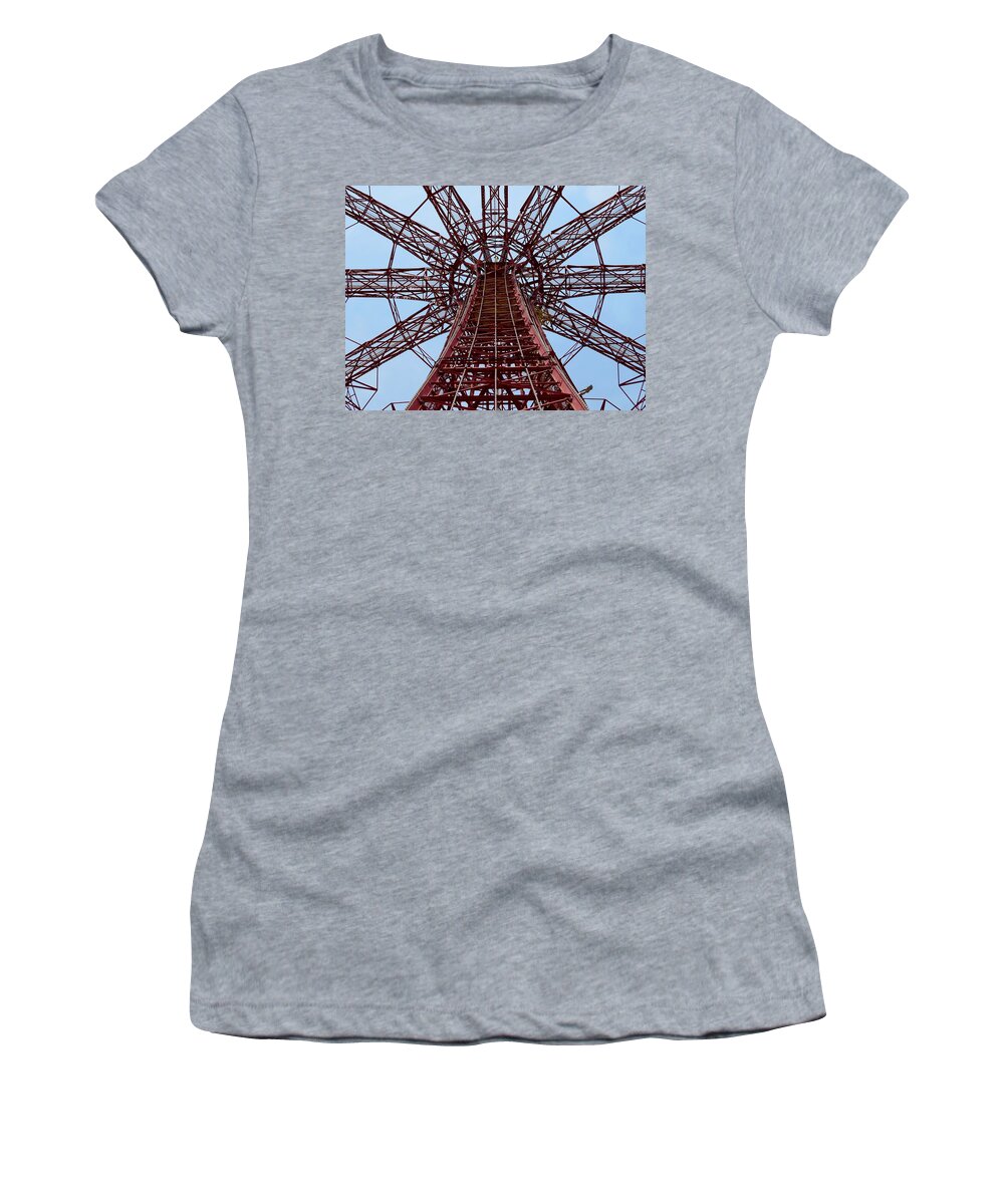 Coney Island Women's T-Shirt featuring the photograph Coney Island Parachute Jump 01 by Jonathan Sabin