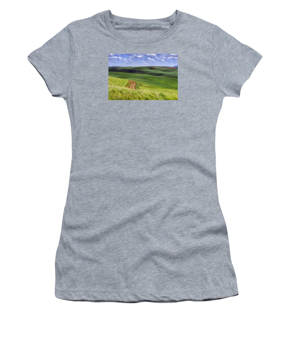 Country Road Women's T-Shirt featuring the photograph Country Road - Palouse - Washington by Nikolyn McDonald