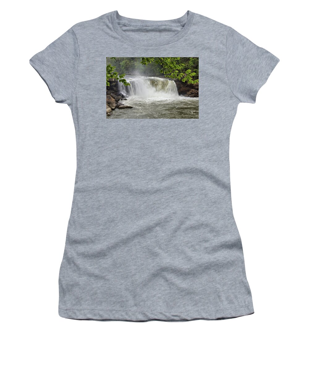 Cumberland Falls Women's T-Shirt featuring the photograph Cumberland Falls Close-up by Sandy Keeton