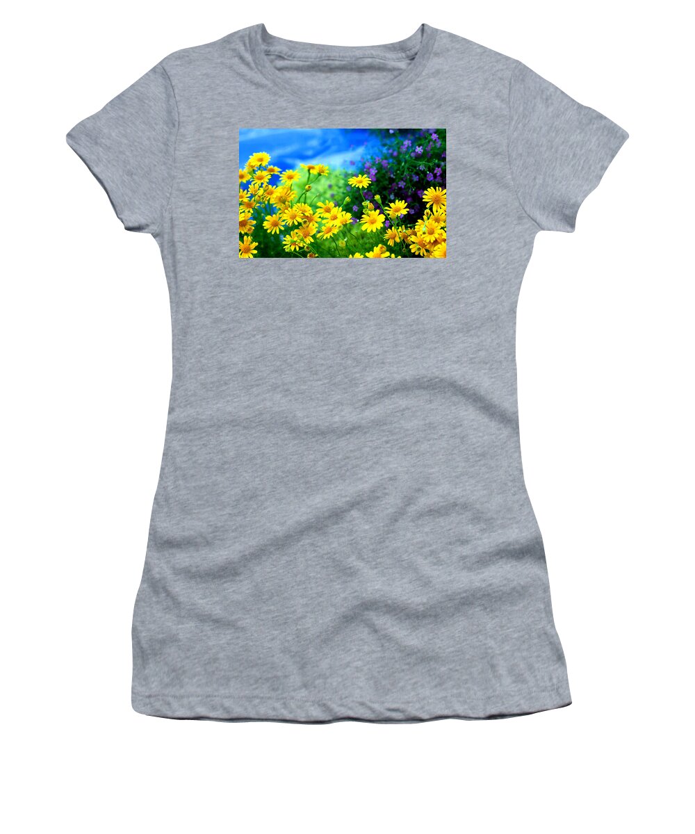 Daisy Women's T-Shirt featuring the digital art Daisy by Maye Loeser